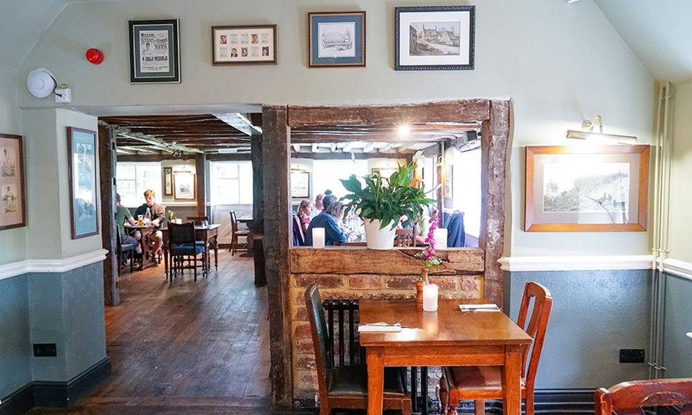 The Nevill Crest & Gun interior