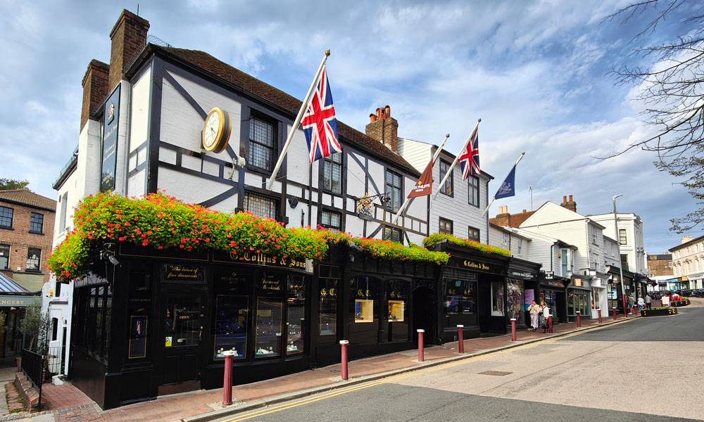 G Collins & Sons, Jewellers G Collins & Sons, Jewellers