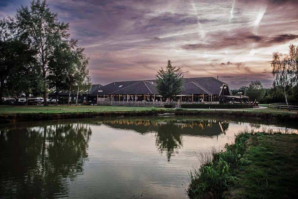 Kent Hotel and lake Kent Hotel and lake