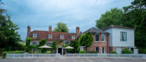 The Queens' Inn exterior