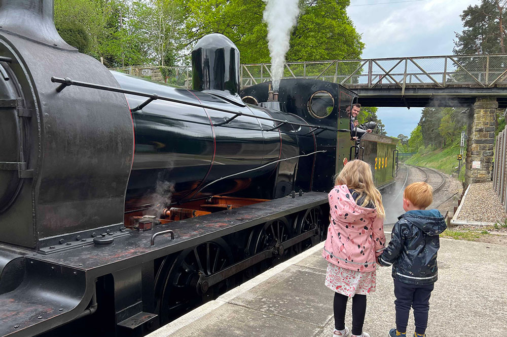 Spa-Valley-Railway-kids