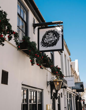 Brunch at the Guinea