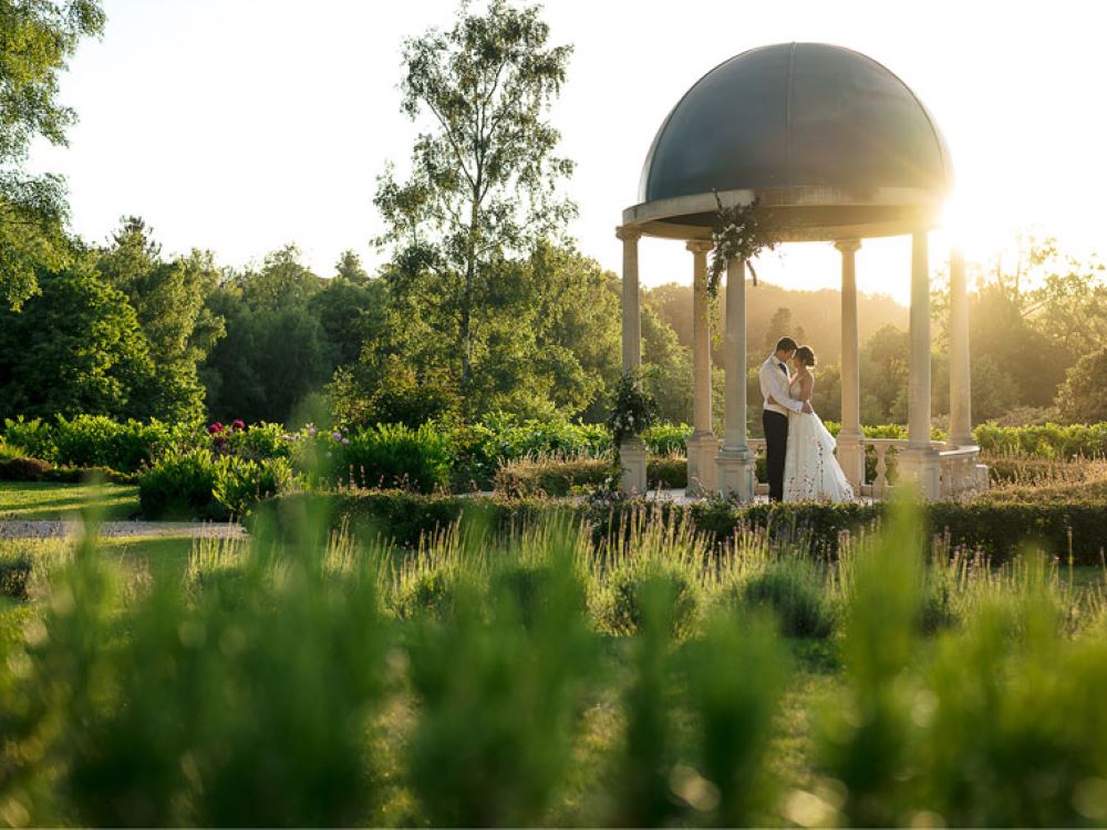 Spa-hotel-weddings1 Newly married couple in the Spa Hotel garden