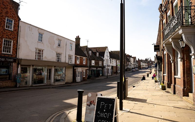 Looking up a high street